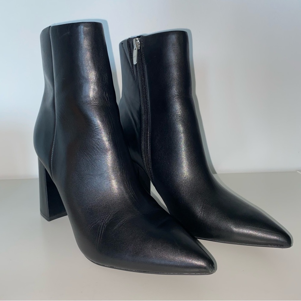 Marc Fisher Black Leather Heeled Boots